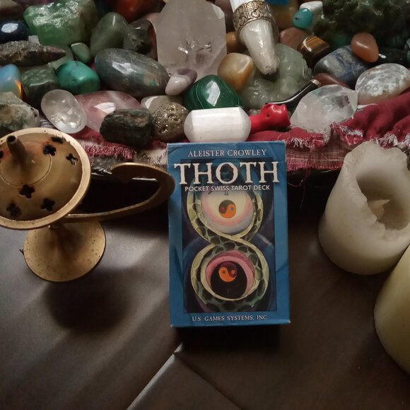 Swiss Pocket Toth Tarot by US Games used only once - Picture 1 of 4